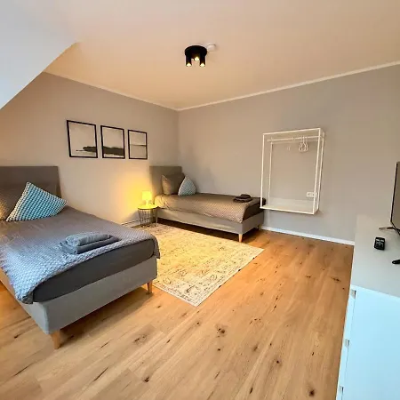 Ochtum - 2 Bedroom - Comfort & Style *