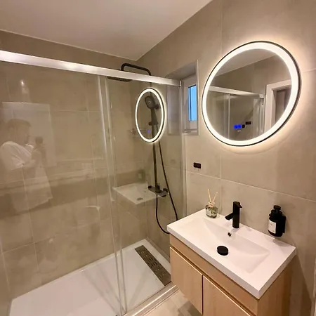 Ochtum - 2 Bedroom - Comfort & Style